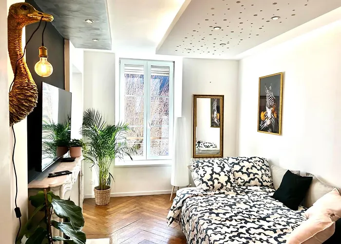 Studio Avenue
